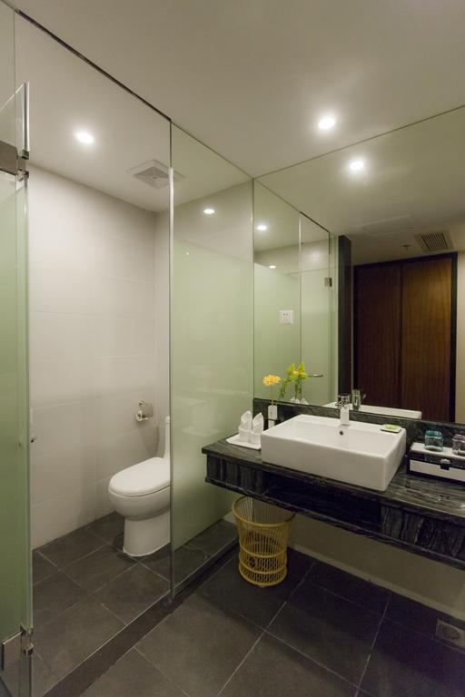 ג'וחאי Golden Palm Hotel מראה חיצוני תמונה